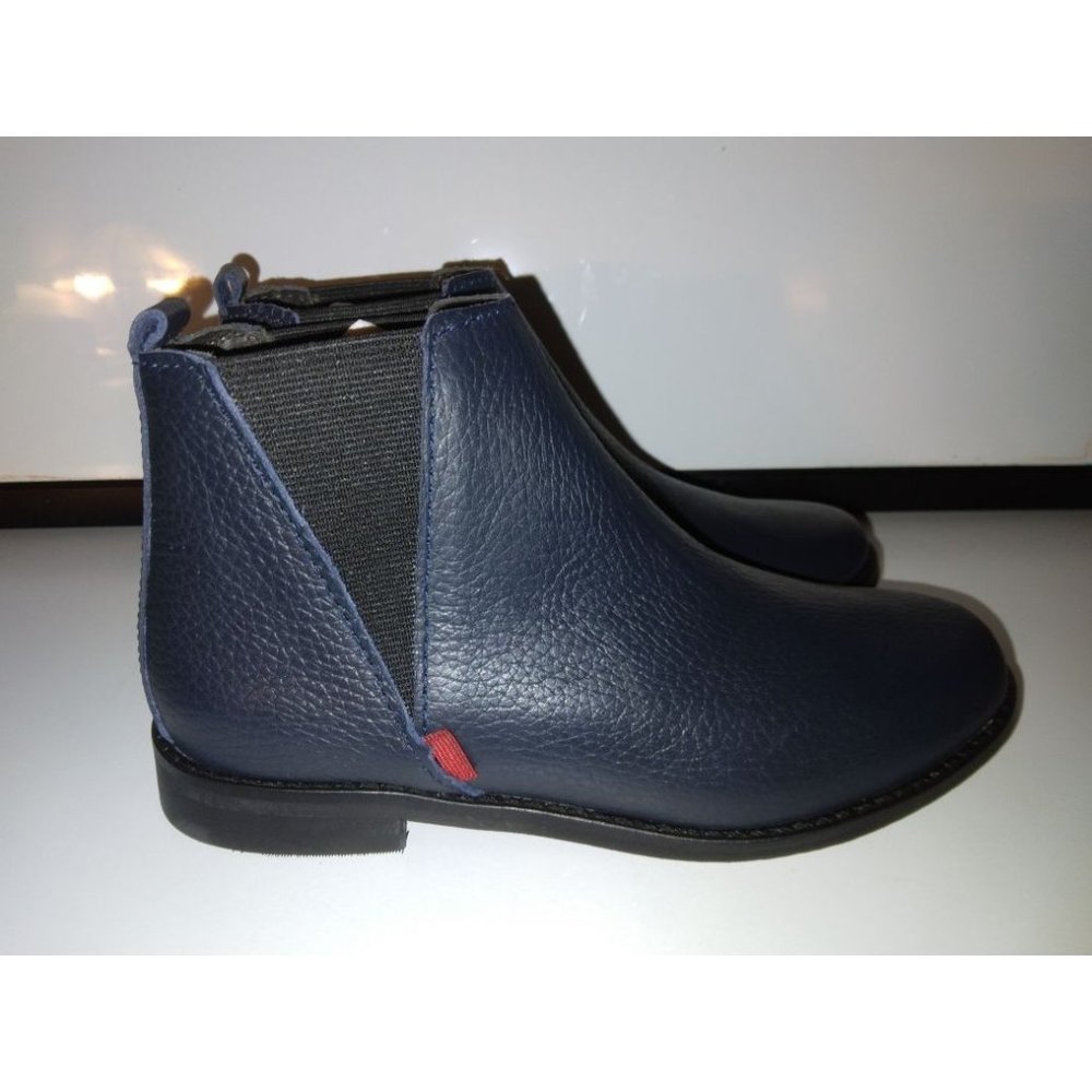 Marc Joseph Navy boot leather Kids size 12 New in Box shoe